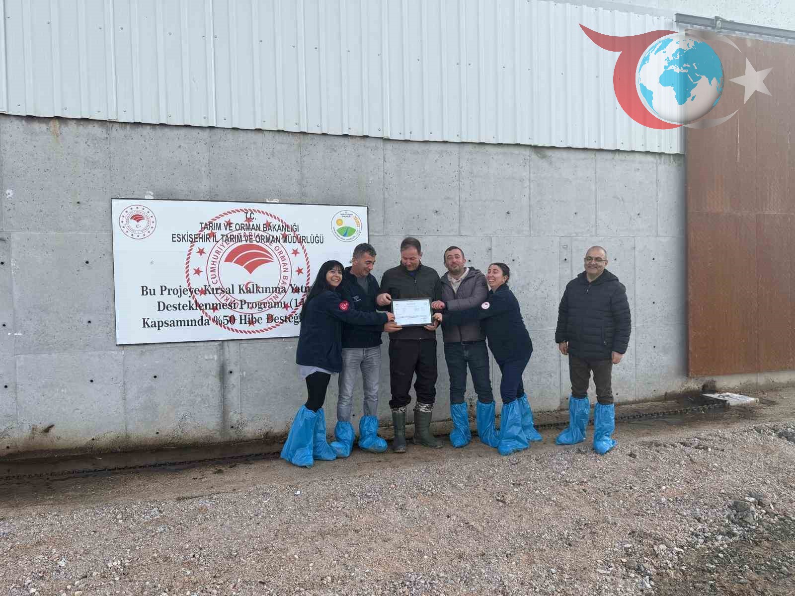 Eskişehir Mahmudiye'de İlk Hastalıktan Ari İşletme Sertifikası Teslim Edildi