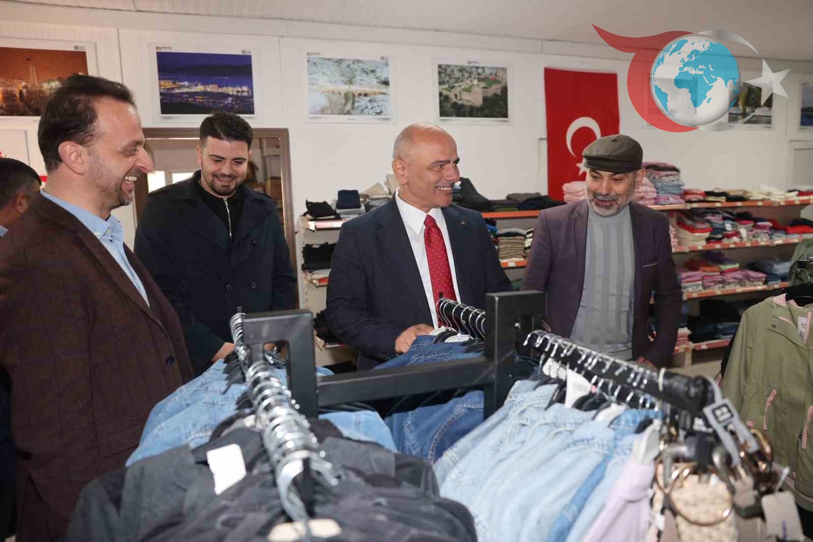 Körfez Belediyesi ve Türk Kızılay İş Birliğiyle "Butik Sevgi Mağazası" Açıldı