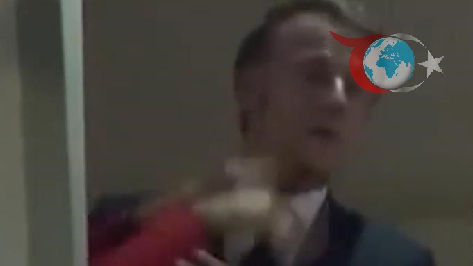 Sosyal Medyada Gündem Olan Macron'un Kavgası