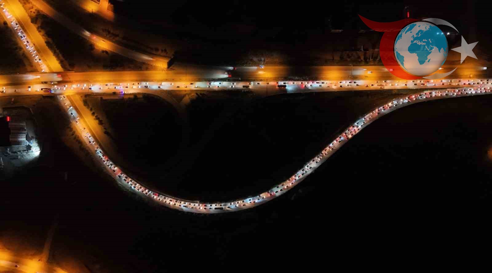 Kırıkkale'de Bayram Dönüşü Trafik Yoğunluğu Havadan Görüntülendi