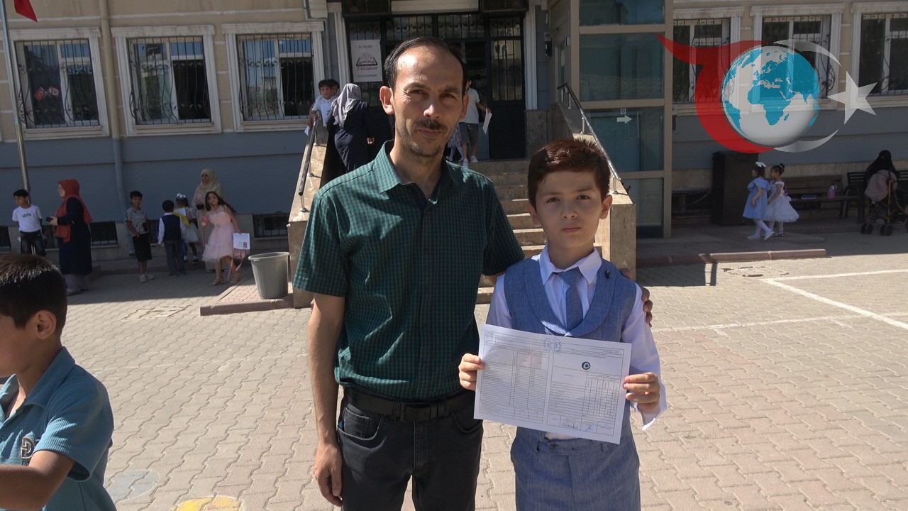 Suriye'ye Dönüş: Eğitim Yolculuğunu Tamamlayan Ahmet ve Ailesinin Hikayesi