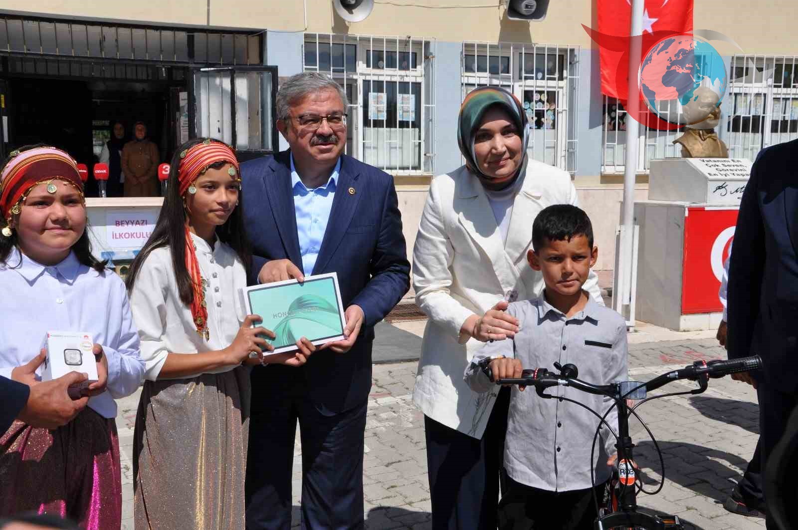 Afyonkarahisar'da Binlerce Öğrenci Yaz Tatiline Merhaba Dedi