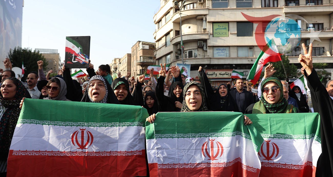 İran'da Üç Nükleer Tesise Düzenlenen Saldırı ve Tahran'daki Büyük Protesto