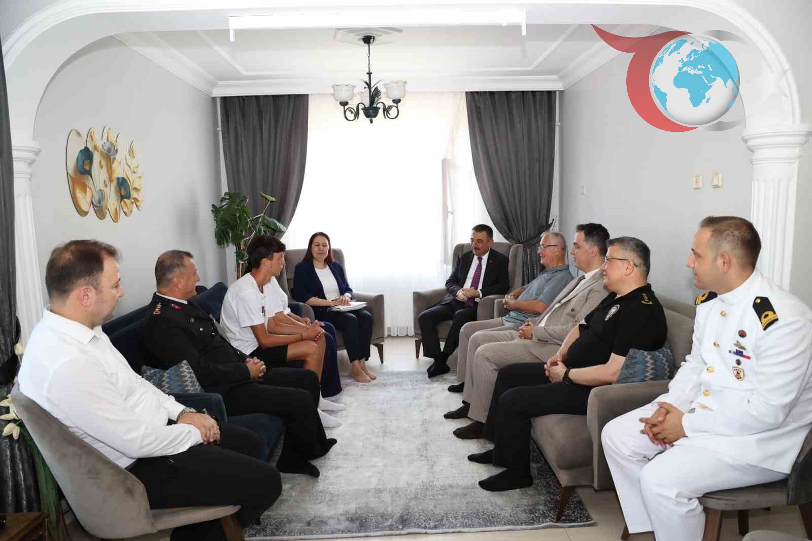Zonguldak Valisinden Şehit Ailesine Duygusal Ziyaret