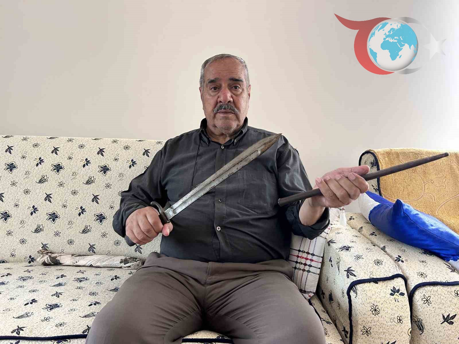 Hataylı Hurşit Yıldız, 170 Yıllık Tarihi Süngüyü Kuşaktan Kuşağa Aktarıyor