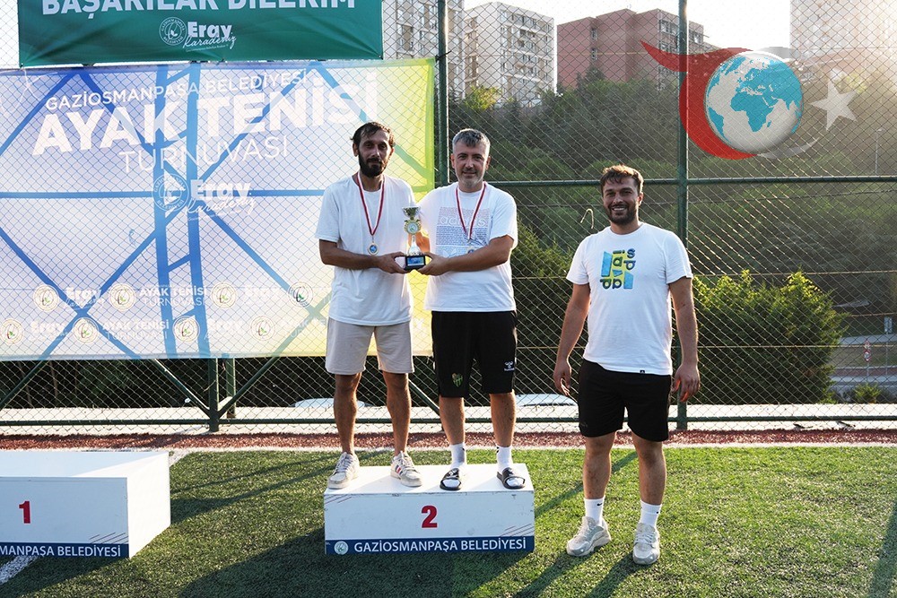 Gaziosmanpaşa'da Coşkulu Ayak Tenisi Turnuvası: Sporun Adresi