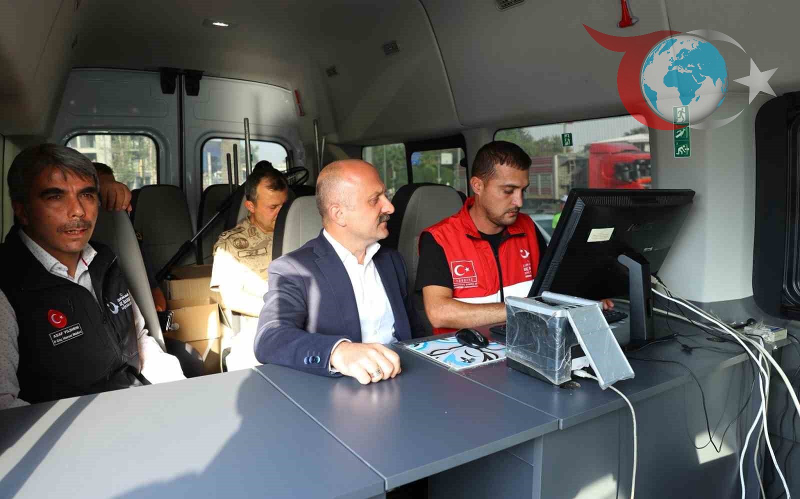Adıyaman’da Düzensiz Göçle Mücadelede Yeni Dönem: Mobil Göç Araçları Sahada