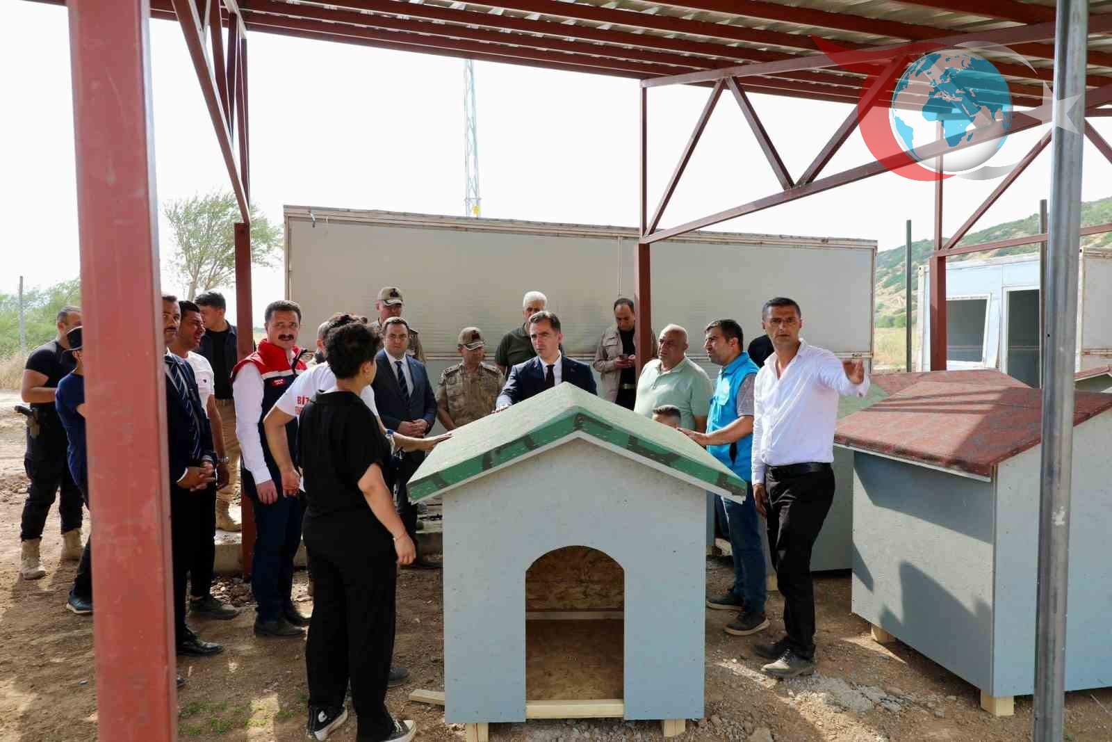 Bitlis'te Hayvan Barınağı ve Doğal Yaşam Alanı İnşaatı Son Sürat Devam Ediyor