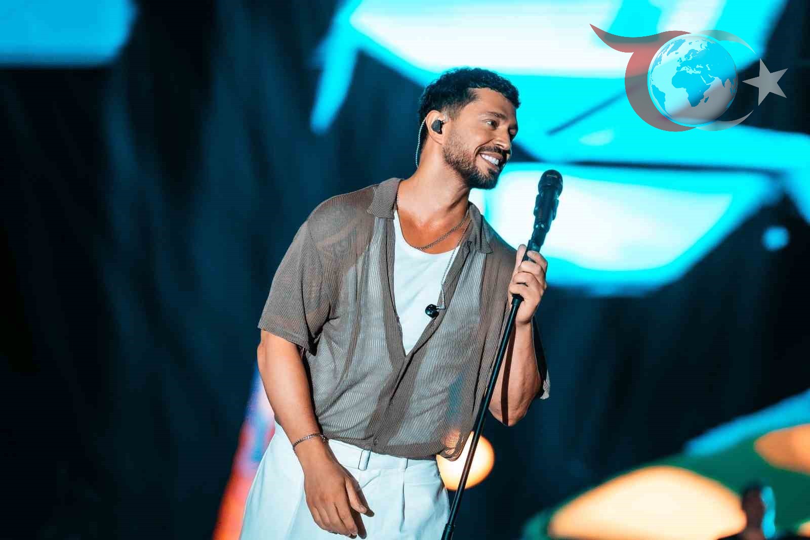 Murat Boz'dan Nevşehir'de Yağmura Meydan Okuyan Muhteşem Konser