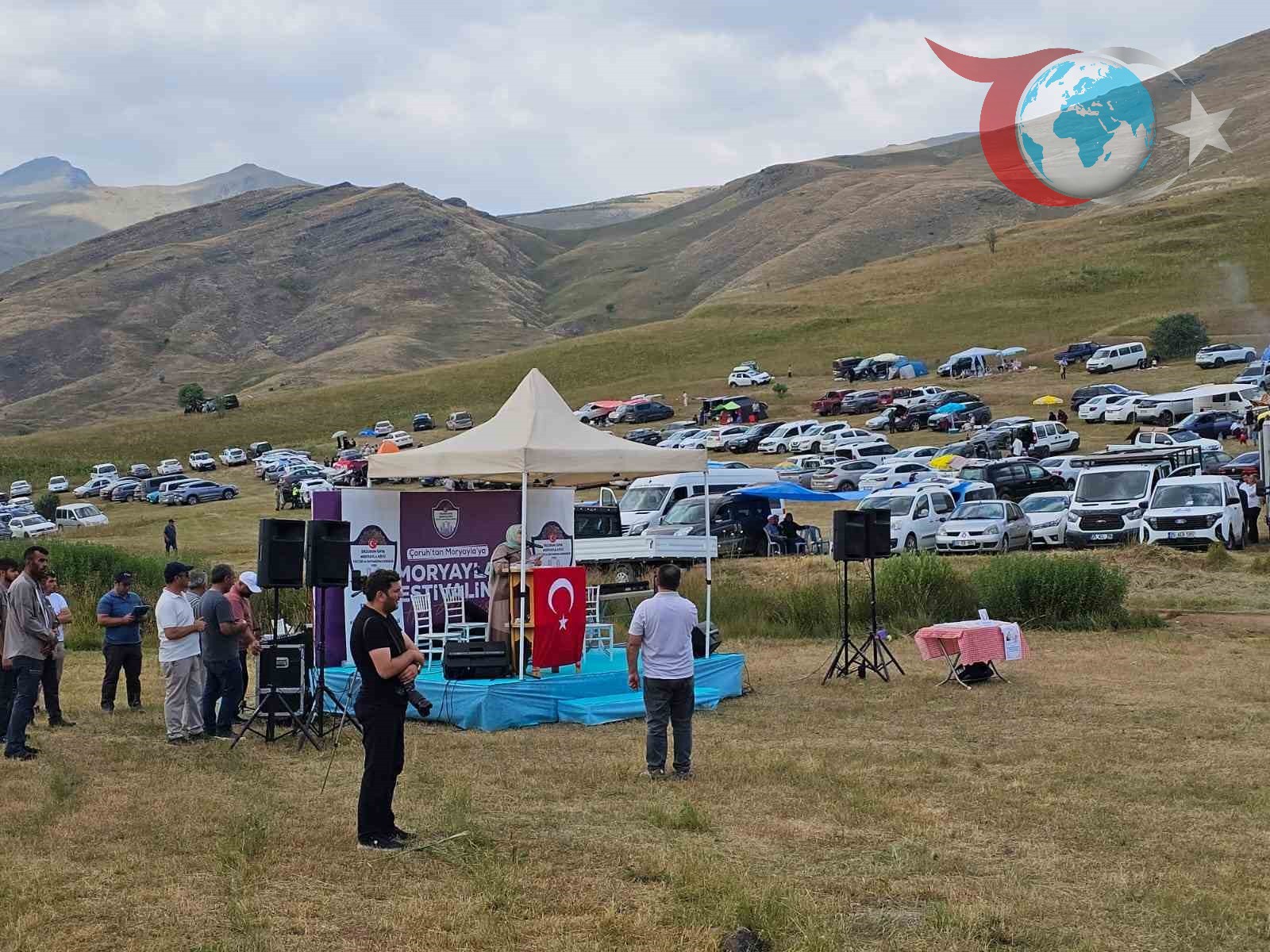 Erzurum Mor Yaylası'nda Renkli Festival Coşkusu