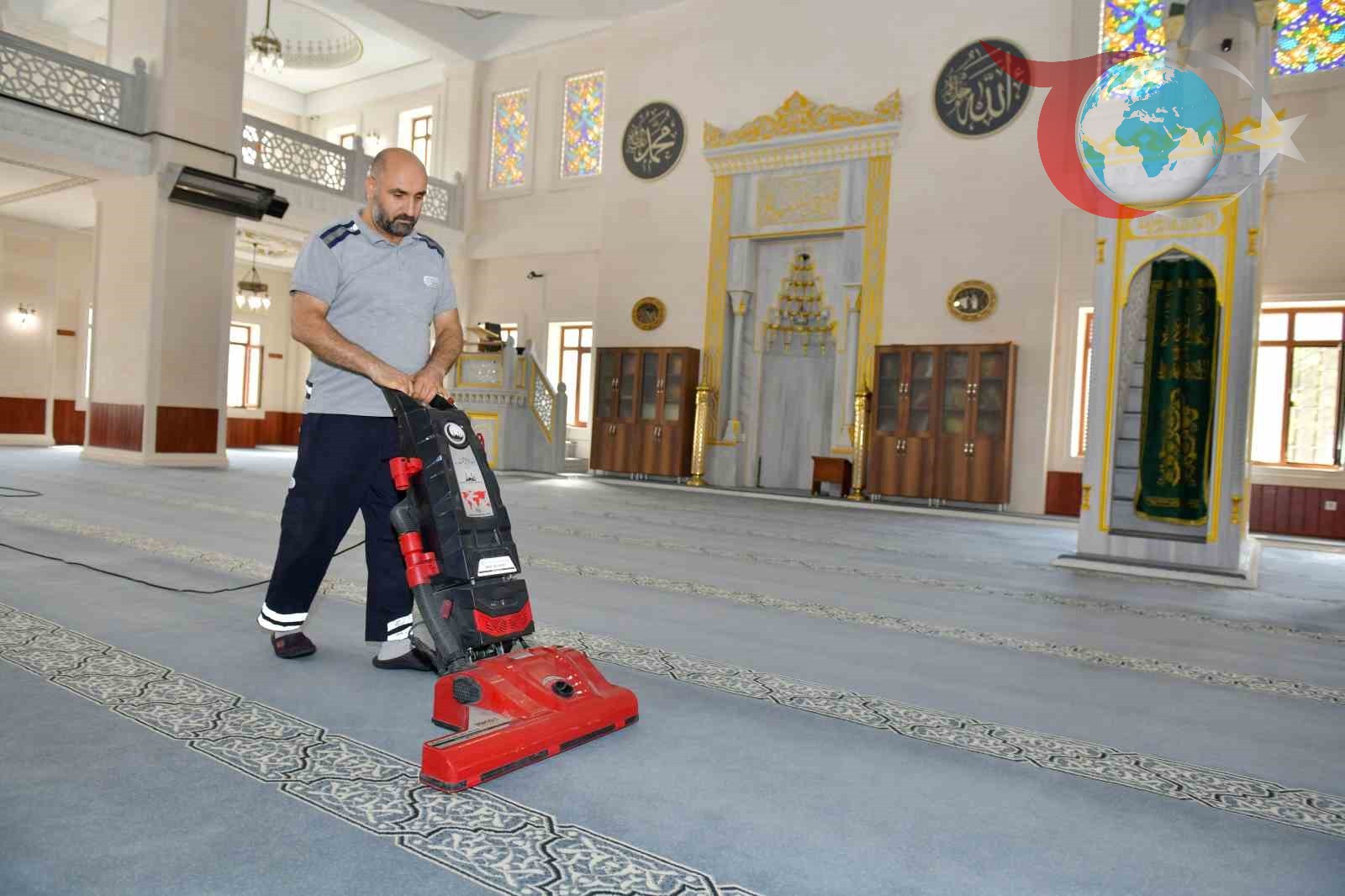 Esenyurt Belediyesi'nden Camilerde Temizlik Atağı