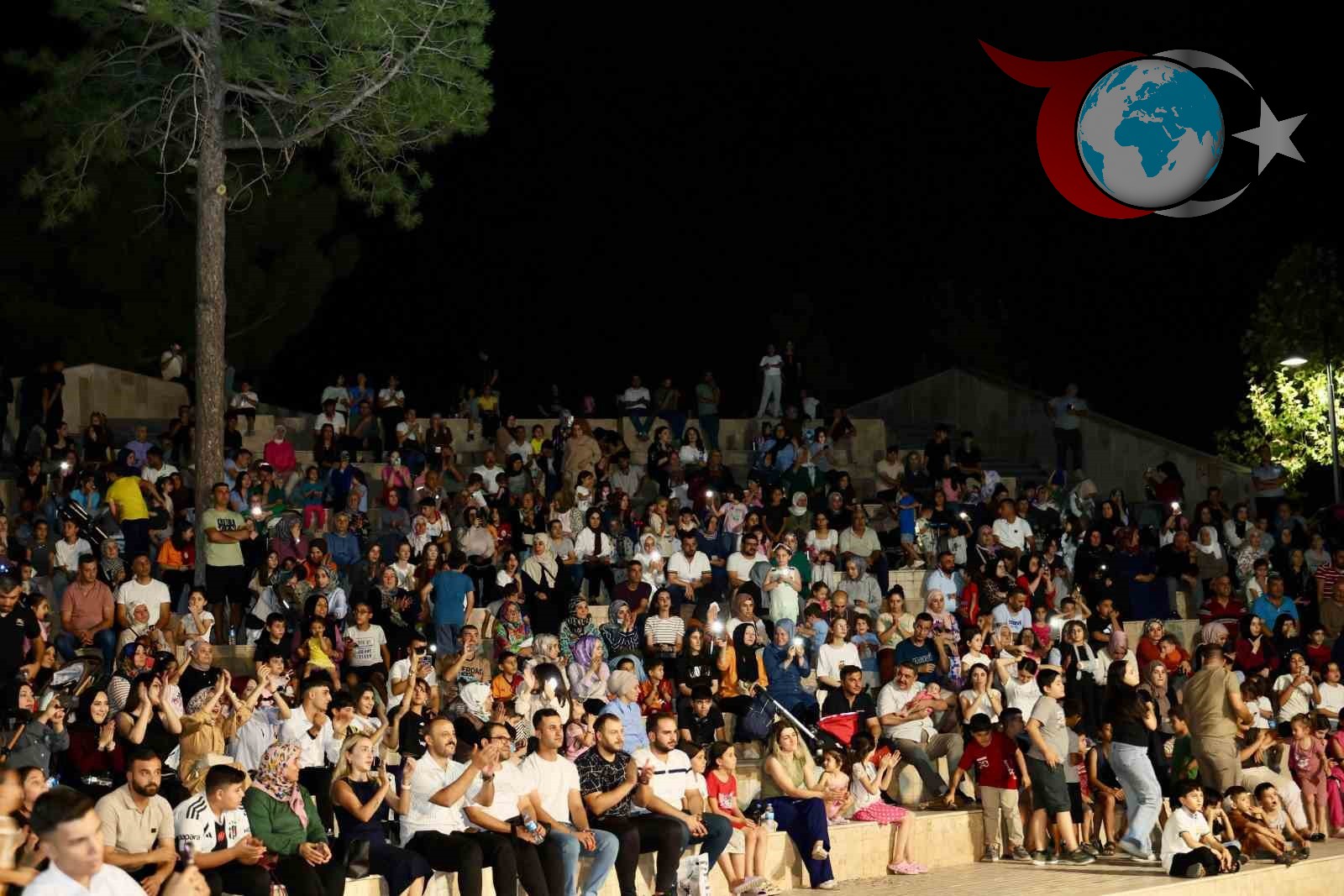 Siirt'te Üç Dilde Müzik ve Folklor Şöleni