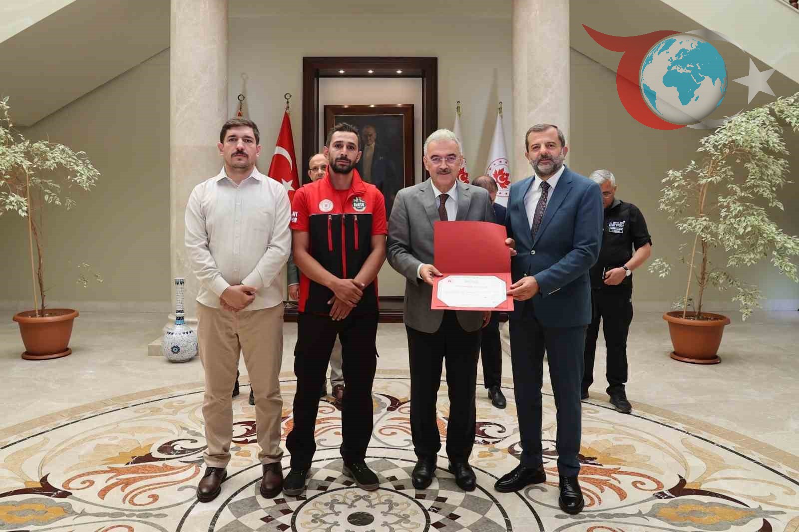 Bursa'da Orman Yangınlarına Karşı Kahramanca Mücadele: Gürsulu Kahramanlar Onurlandırıldı