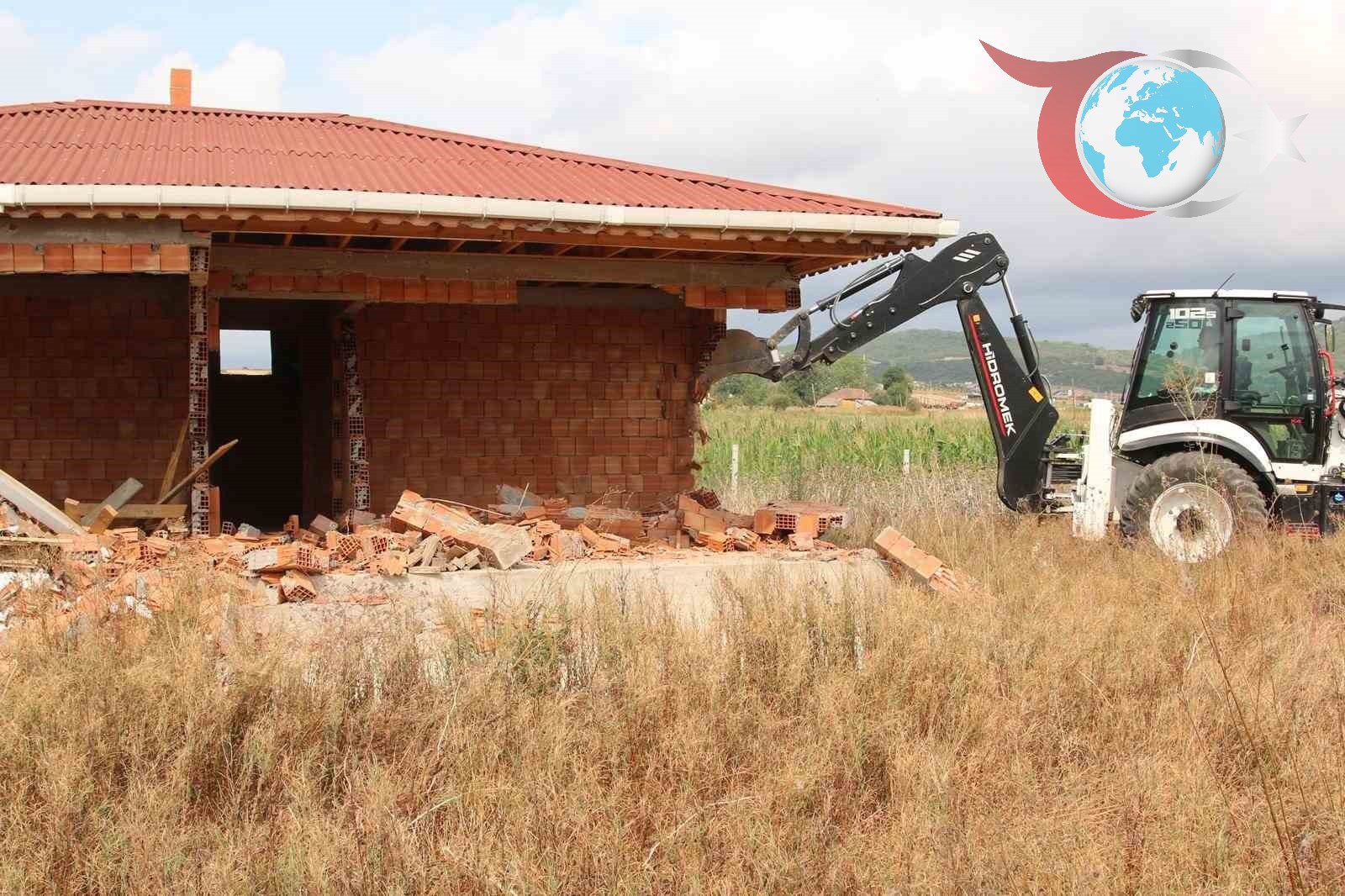 Körfez Belediyesi Kaçak Yapılarla Mücadelesini Sürdürüyor