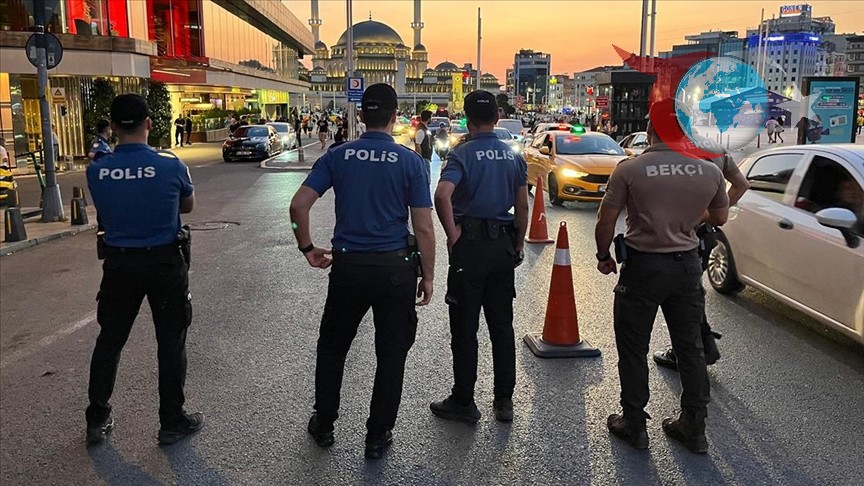 İstanbul'da Geniş Kapsamlı Polis Uygulaması: Binlerce Kontrol, Yüzlerce Gözaltı