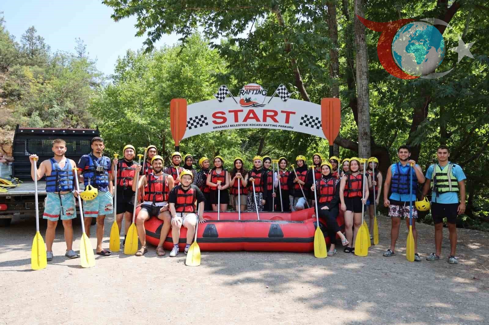 Bursa'da Gençler Kocasu Çayı'nda Rafting Heyecanı Yaşadı