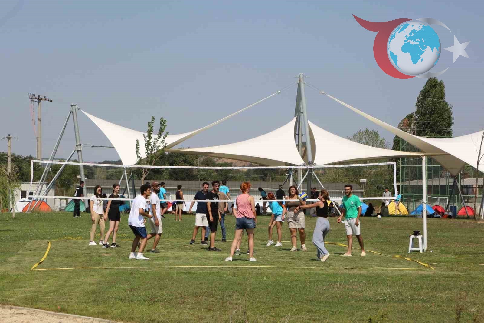 Fadıllı'da Kültürler Arası Buluşma: Gençler Doğa ve Sporla Buluştu