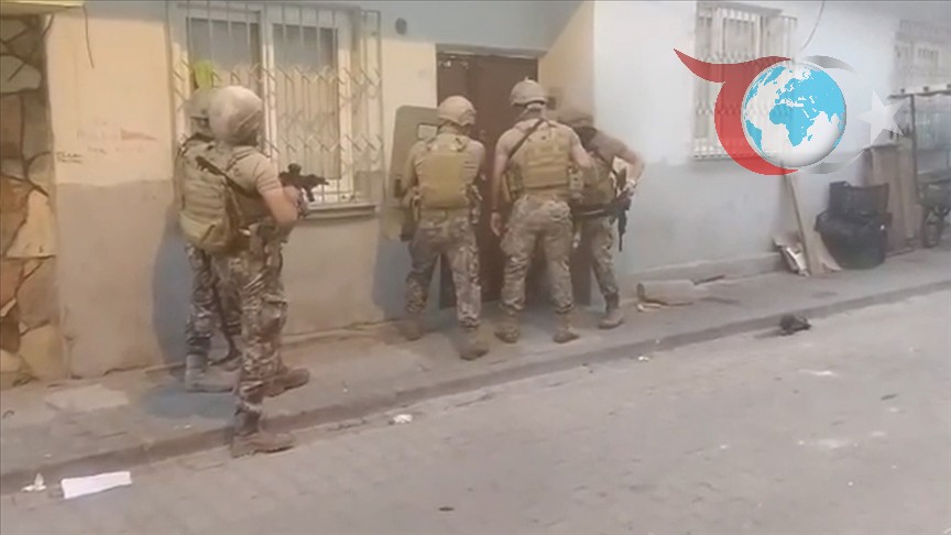 Sazan Sarmalı Dolandırıcılarına Büyük Operasyon: 12 Tutuklama
