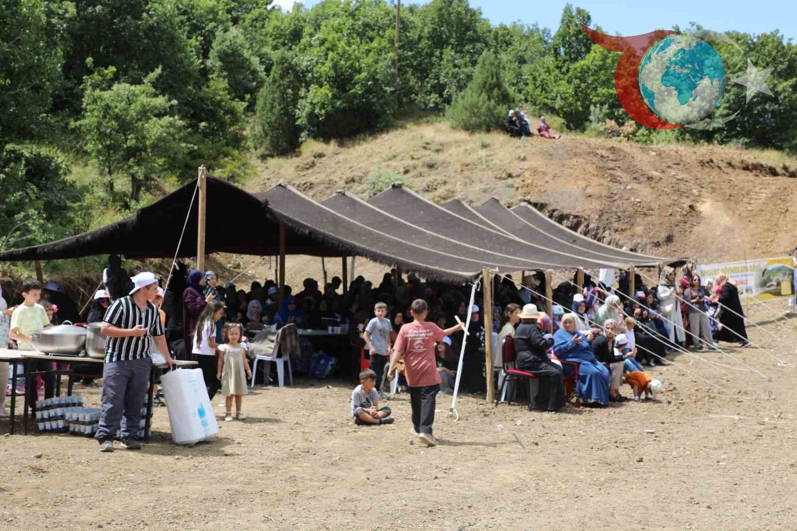 Bayburt Dövmekaya Köyü'nde İlk Kez Piknik Şöleni Düzenlendi