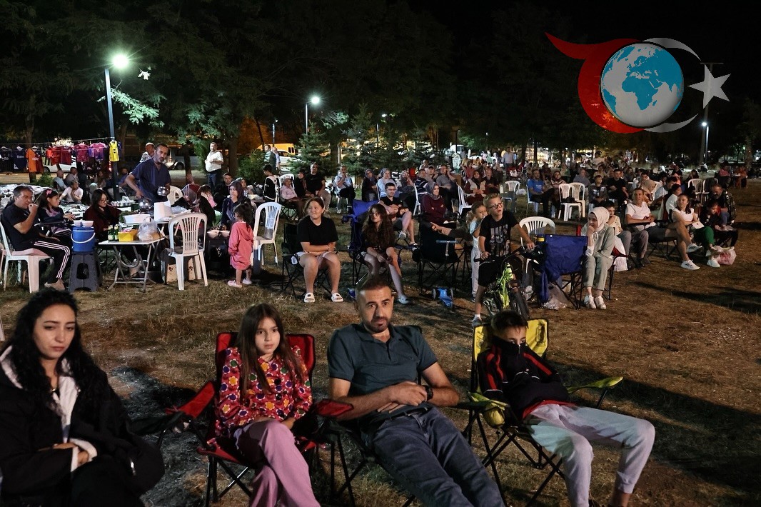 Kütahya'da Nostaljik Sinema Keyfi: "Salako" Rüzgarı