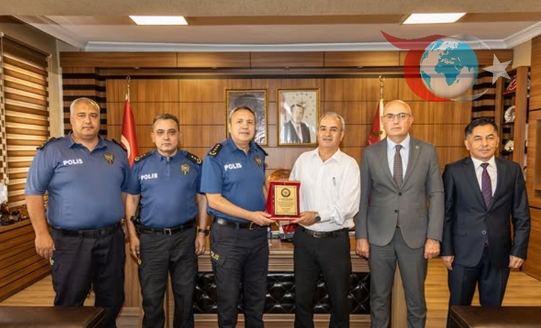 Emniyet Teşkilatında Unutulmaz Bir Veda: Kıdemli Başpolis Memuru Abdil Kocabaş’a Duygusal Anlar