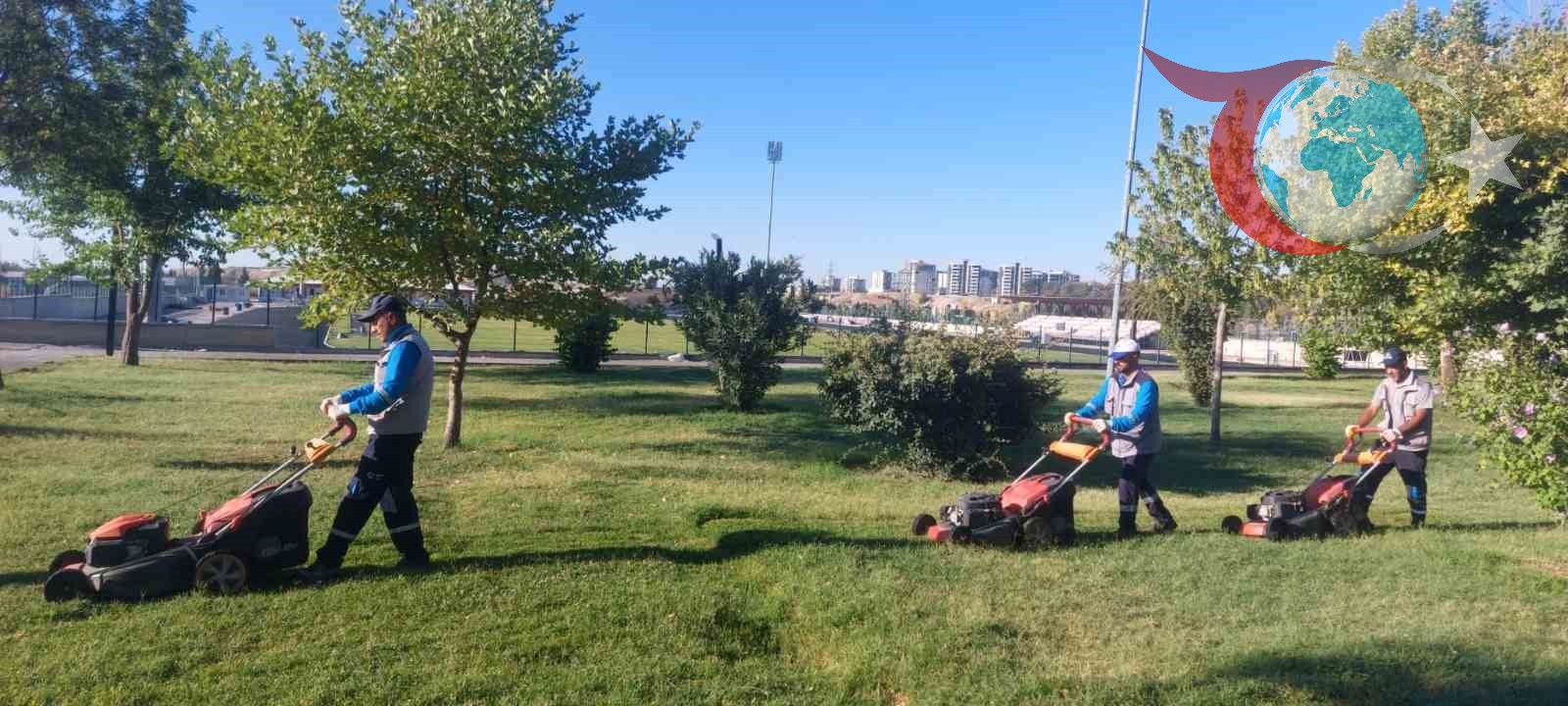 Adıyaman'da Yeşil Alanların Bakımına Yoğun Mesai