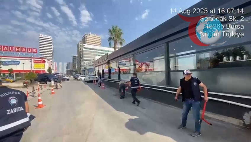 Bursa'da Yayaların Güvenliği İçin Zabıta Ekiplerinden Yoğun Denetim