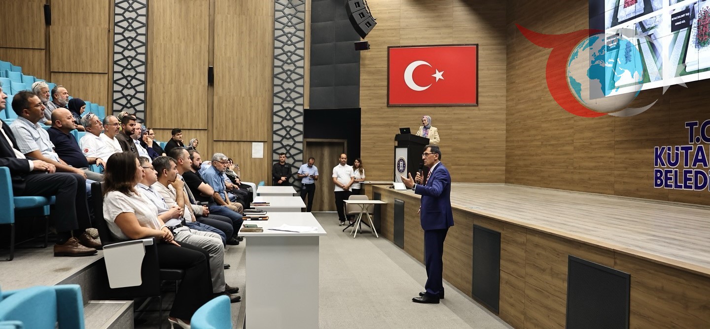Başkan Eyüp Kahveci, Kütahya'daki Şehitlikler İçin Şehit Aileleriyle Buluştu