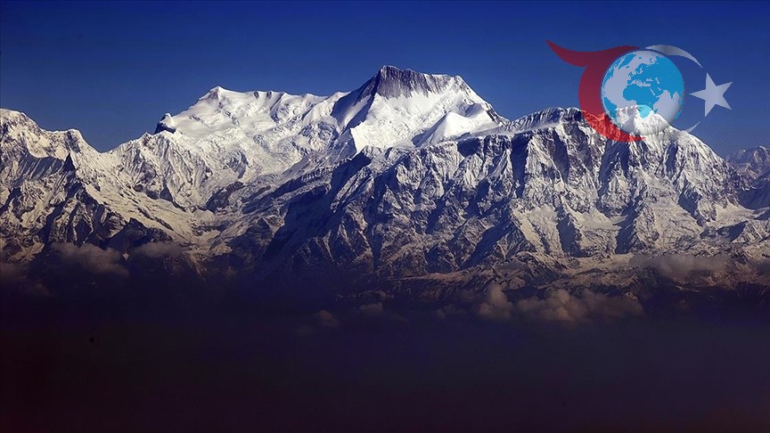 Everest Dağı'nda Bir Dağcı Hayatını Kaybetti