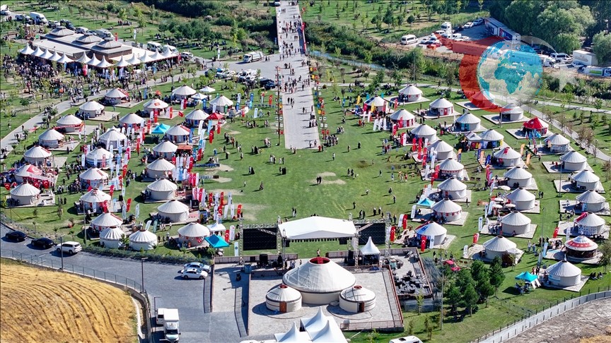 Bitlis'te Ahlat Recep Tayyip Erdoğan Millet Bahçesi'nde Zafer Coşkusu