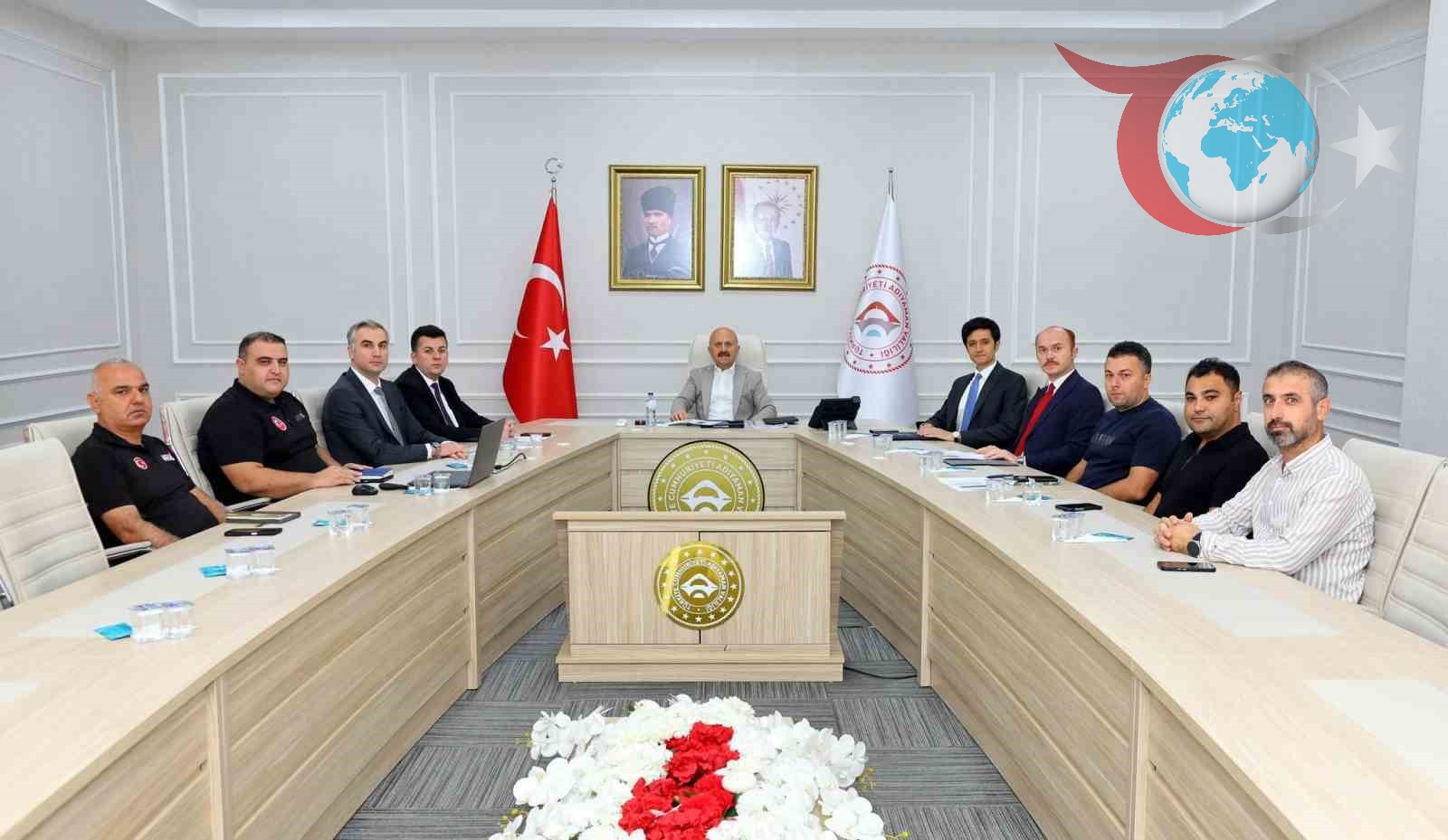 Adıyaman'da Deprem Konutları İçin Kritik Değerlendirme Toplantısı