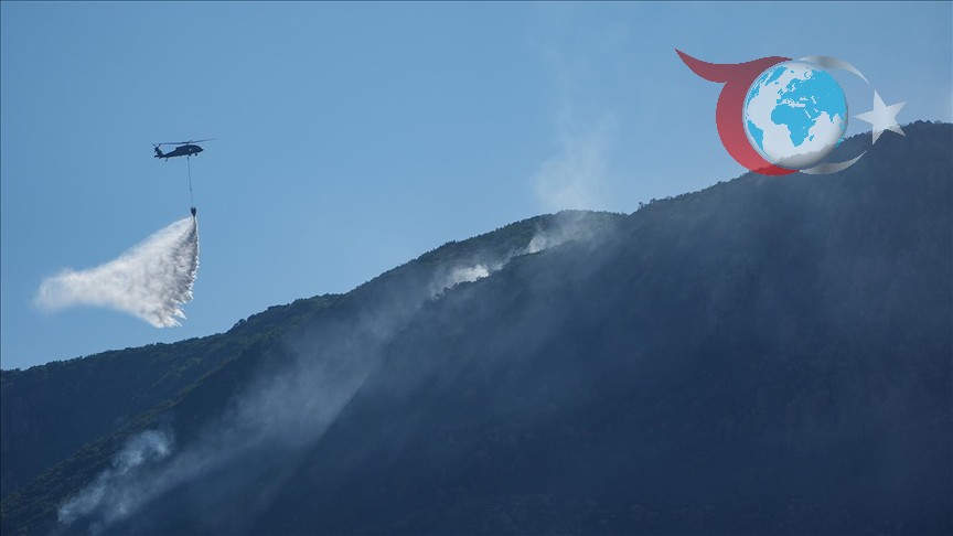Seferihisar'daki Orman Yangınına Havadan ve Karadan Müdahale