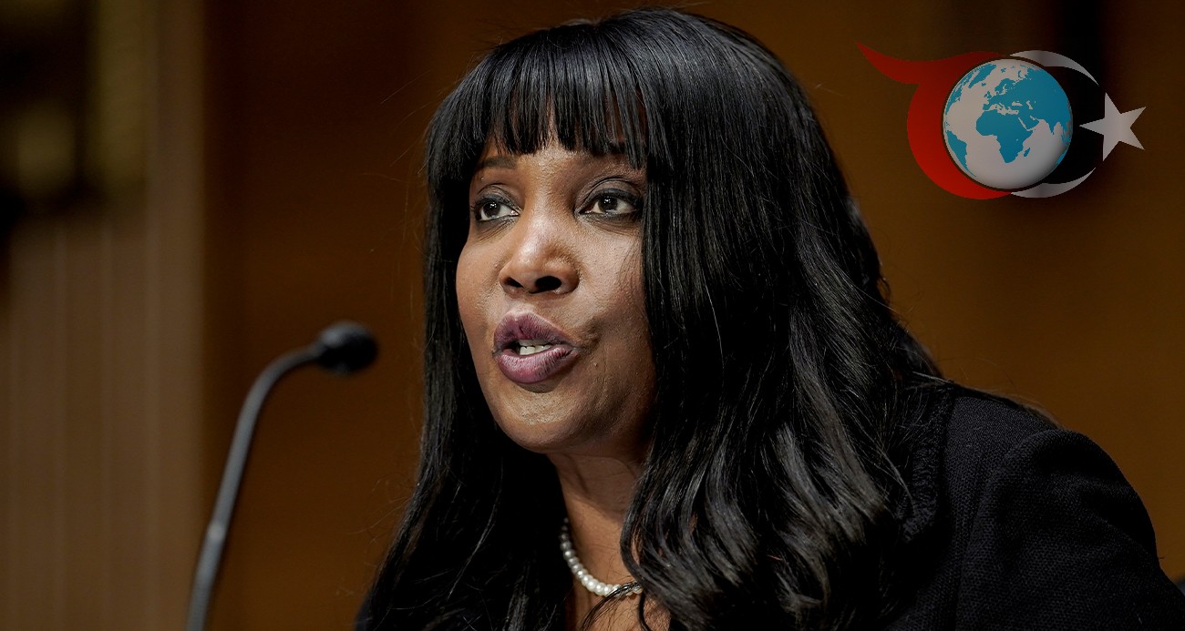 ABD Merkez Bankası'ndan İlk Siyahi Kadın Üye Trump'a Karşı Dava Açıyor