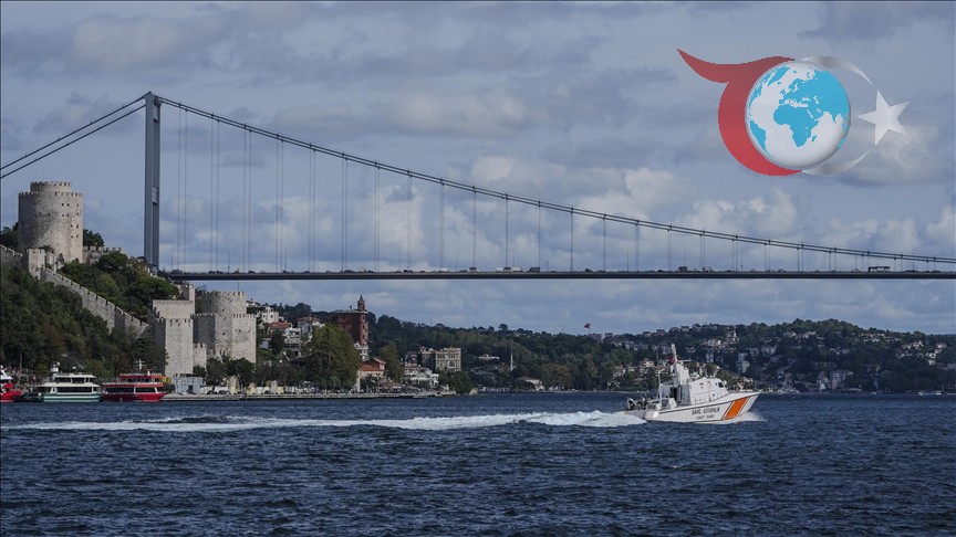İstanbul Boğazı'ndaki Yarışta Kayıp Rus Yüzücü için Arama Çalışmaları Sürüyor