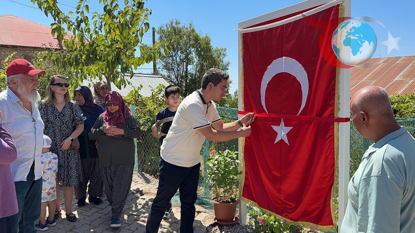 Erzincan'da Şehidin İsmi Köy Meydanında Yaşatılacak