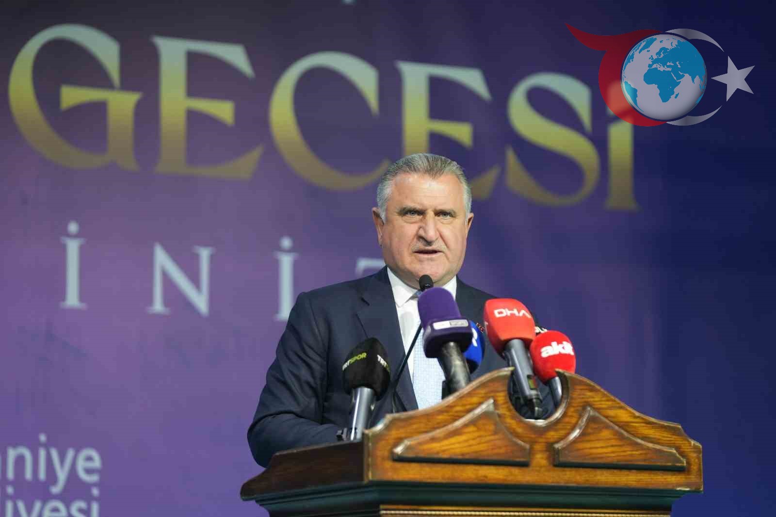 Ümraniye'de "Altın Kupa Gecesi": Sporun Geleceği Aydınlanıyor