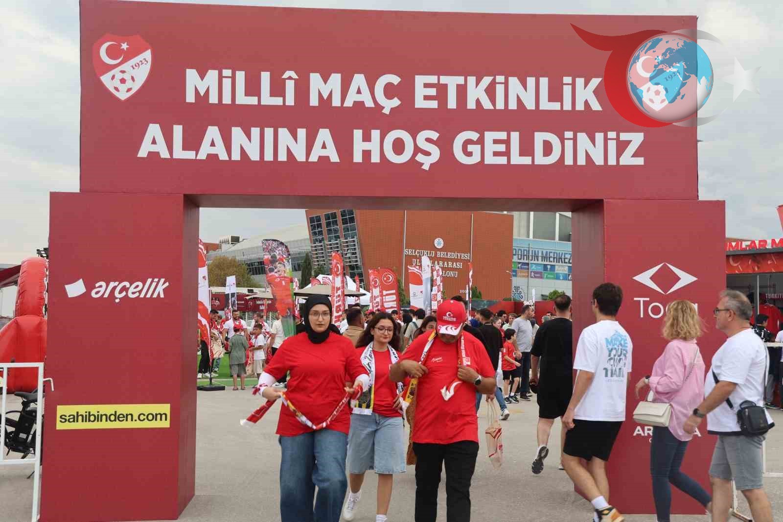 Konya'da Milli Maç Coşkusu: Futbol ve Voleybol Heyecanı Bir Arada