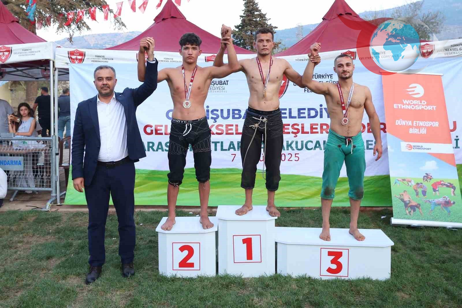 Kahramanmaraş'ta Geleneksel Güreş Festivali Coşkuyla Gerçekleşti