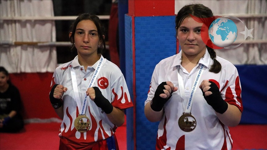 Genç Wushu Sporcularının Hedefleri: Azra Aydemir ve Azra Yıldız Yurtdadur'un Başarı Hikayeleri