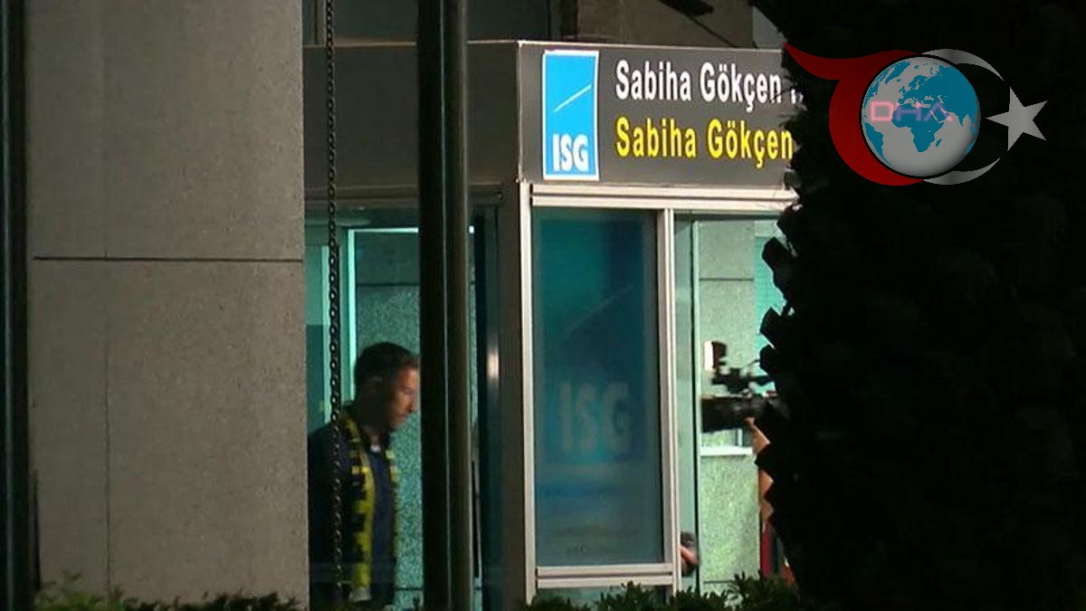 Fenerbahçe'nin Yeni Teknik Direktörü Domenico Tedesco İstanbul'a Geldi