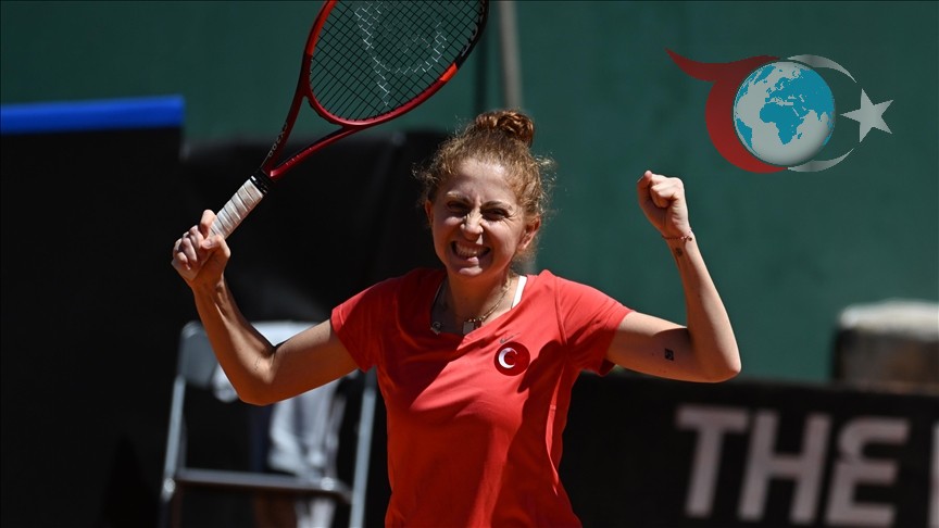 Brezilya'da Berfu Zafer Kazandı, Zeynep Meksika'da Elendi
