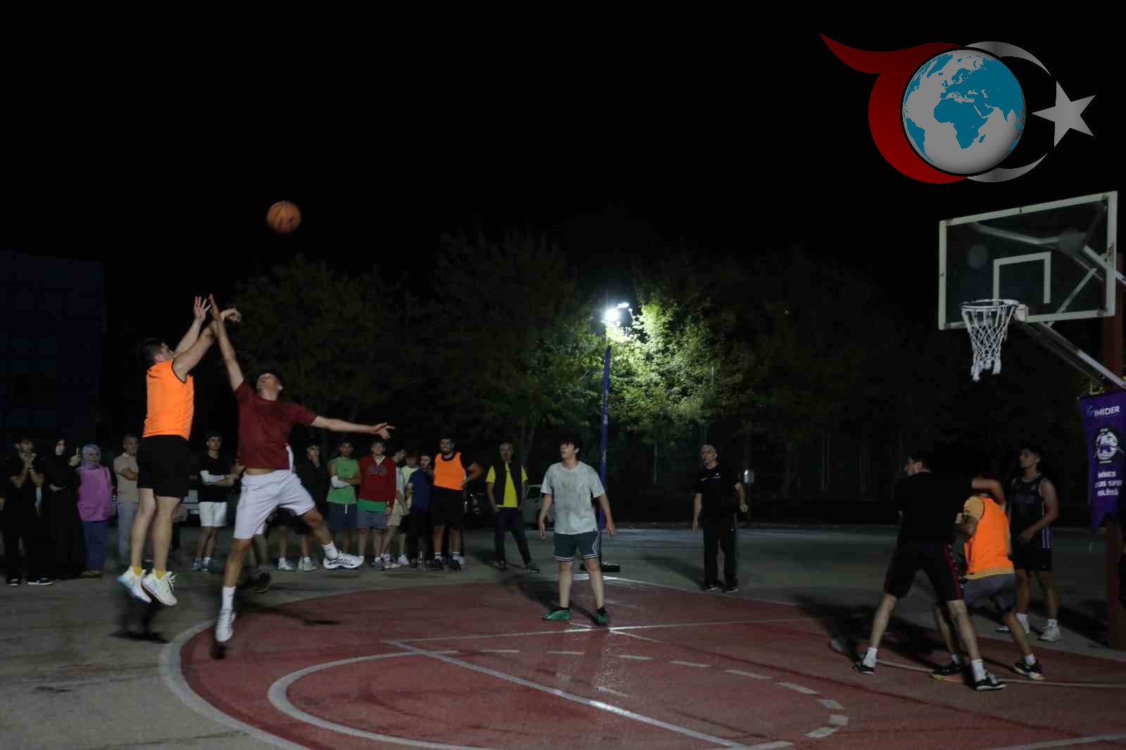 İnegöl Belediyesi'nden Coşkulu Sokak Basketbolu Finali