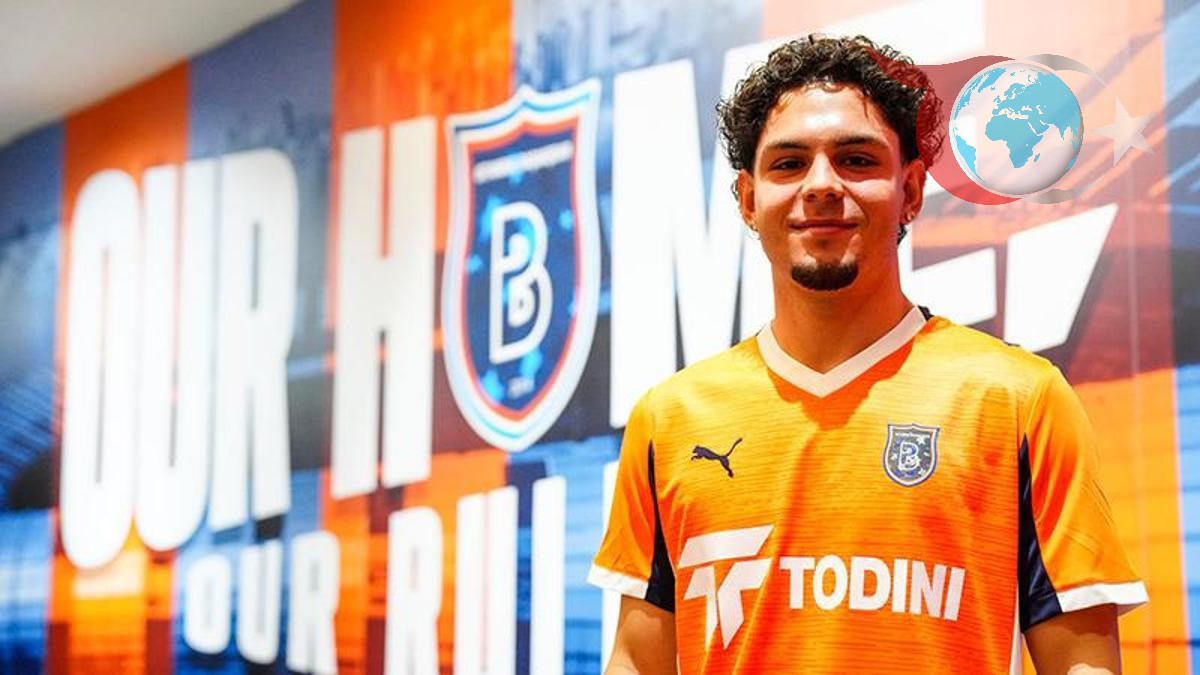Başakşehir Futbol Kulübü, Tuğra Turhan'ı Kadrosuna Kattı