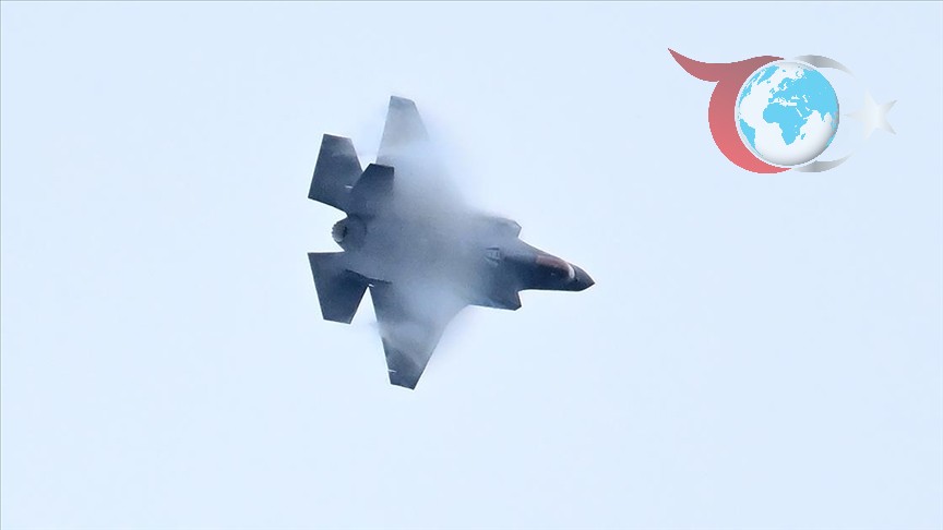 AnkaraSankei: F-35 Savaş Uçakları Japonya'da Acil İniş Yaptı