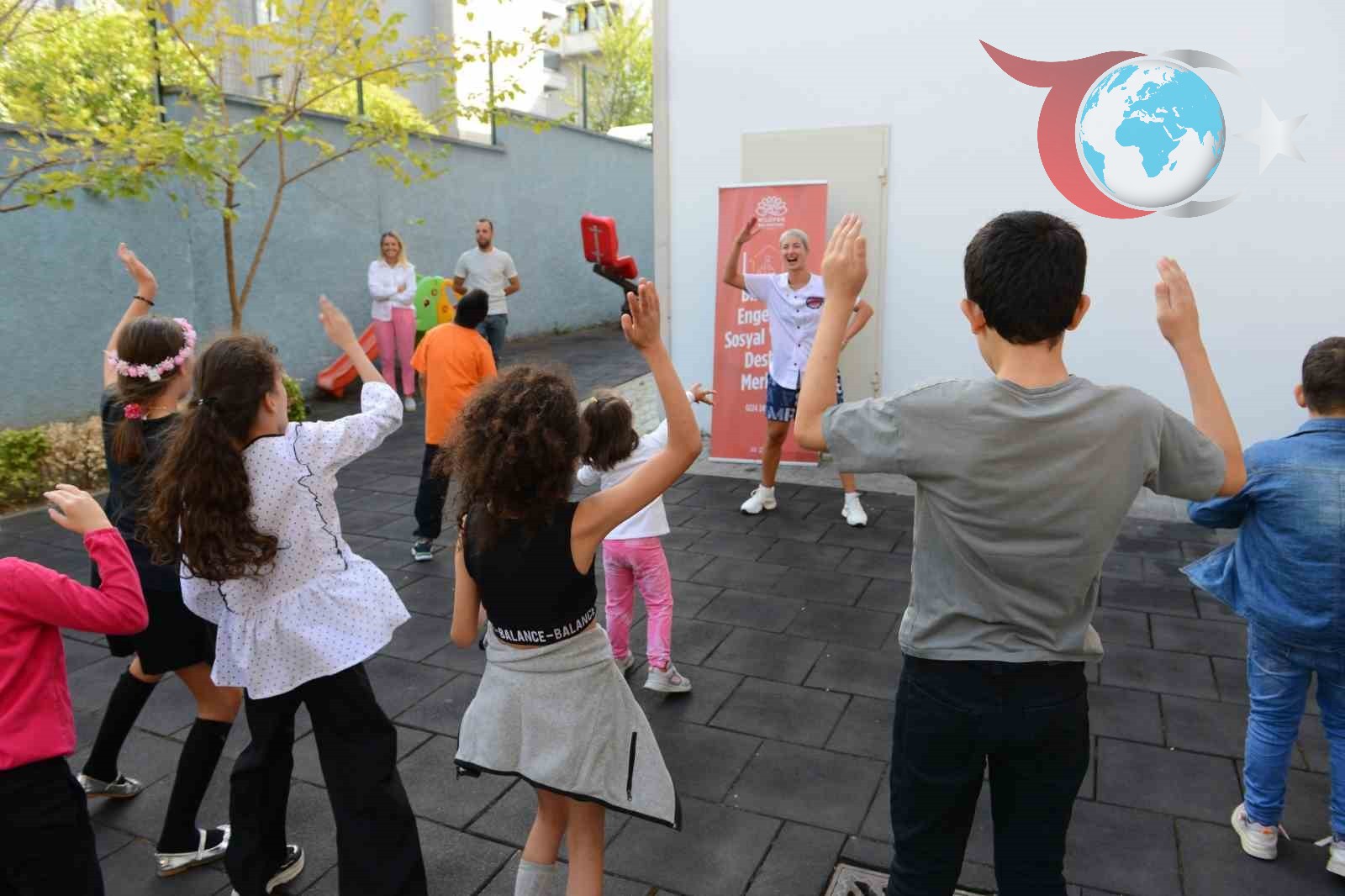 Nilüfer Belediyesi'nden Anlamlı Hareket: Engelliler İçin Zumba Etkinliği