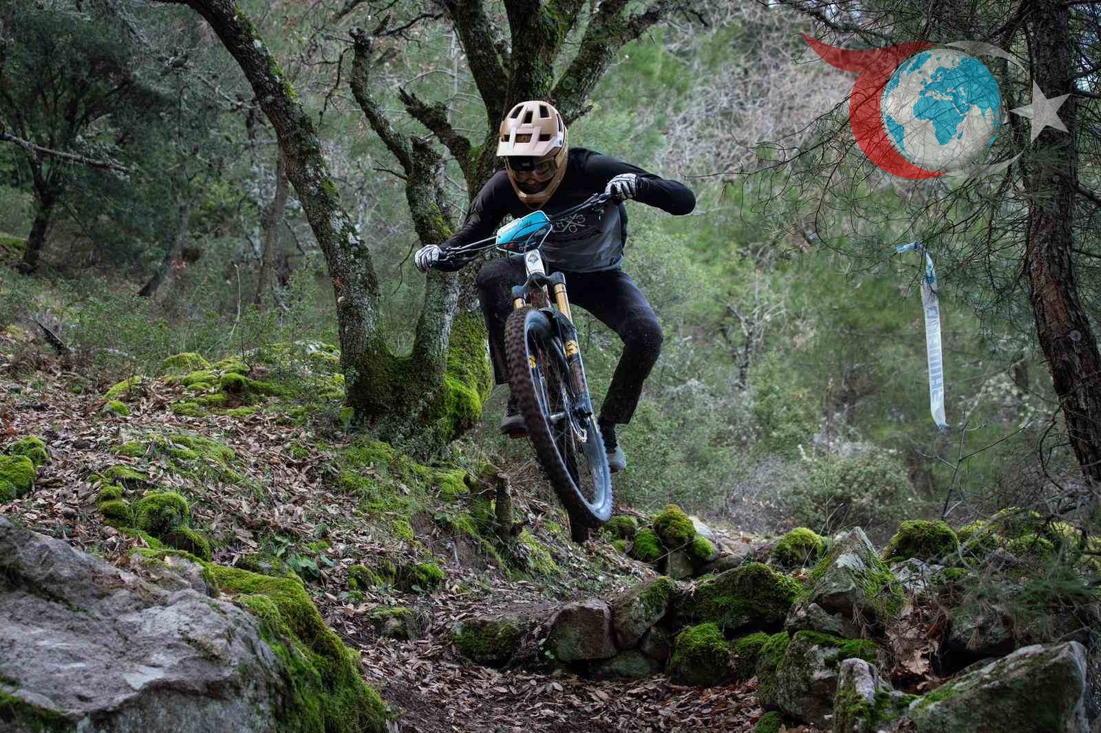 Genç Bisikletçi Emir Melik Peker, Balkan Downhill Şampiyonası'nda Türkiye'yi Temsil Edecek