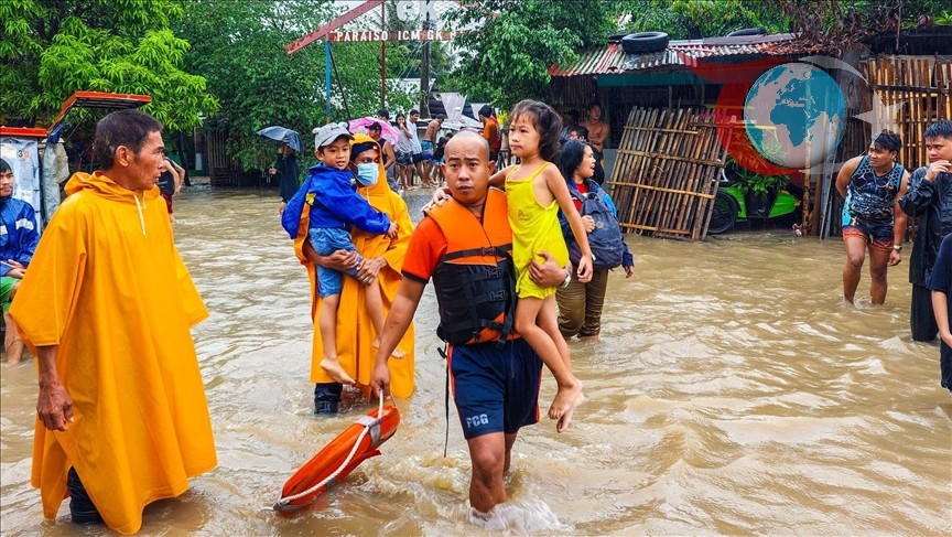Filipinler'i Vuran Süper Tayfun: Ölü Sayısı Artıyor