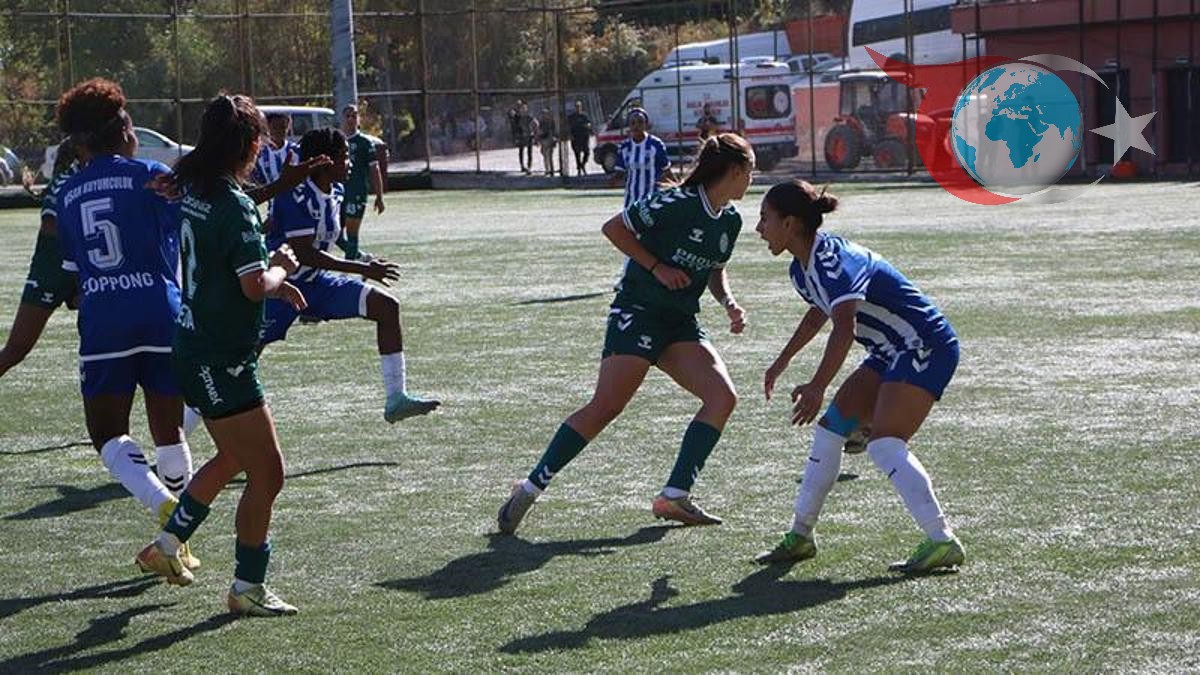 Hakkarigücü Kadın Futbol Takımı Evinde Galibiyetle Ayrıldı