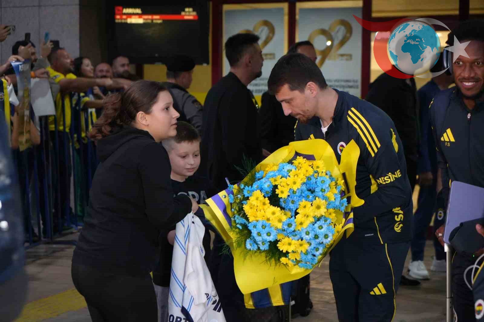 Fenerbahçe Taraftar Coşkusuyla Samsun'da Karşılandı