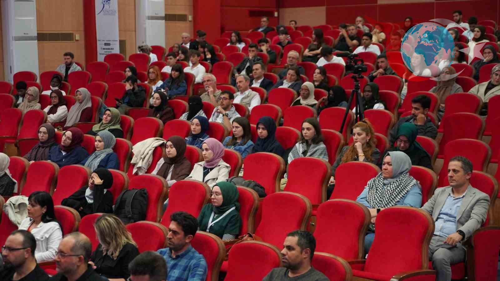Gazze'deki Çocukların Dramı Karabük Üniversitesi'nde Ele Alındı